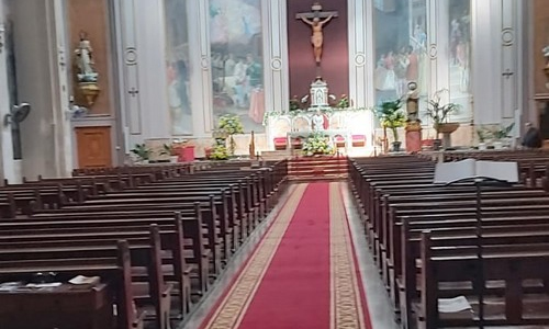 Trabajo hogaralfombra - Alfombra en pasillo Iglesia S. Francisco de Borja, Valencia